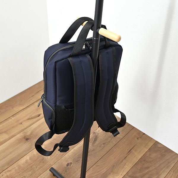 コンパクト スタンドハンガーラック/コートハンガー 【ブラック】 幅40cm 立て掛けタイプ 最大約8着可