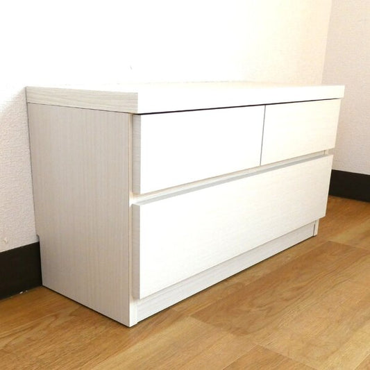 頑丈薄型チェスト/座れる収納ベンチ【2段 幅75cm ホワイト木目調】 奥行30cm 日本製 『ウスピッタ』【完成品】