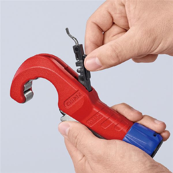 KNIPEX クニペックス パイプカッター チュービックス TubiX 9031-02SB用 バリ取り刃 9039-02V02 工具 作業工具